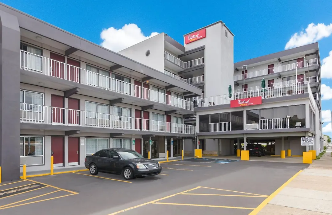 Red Roof Inn Plus & Suites Virginia Beach - Seaside-1