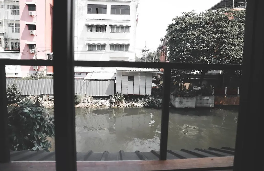The Cube Hostel Khaosan-1
