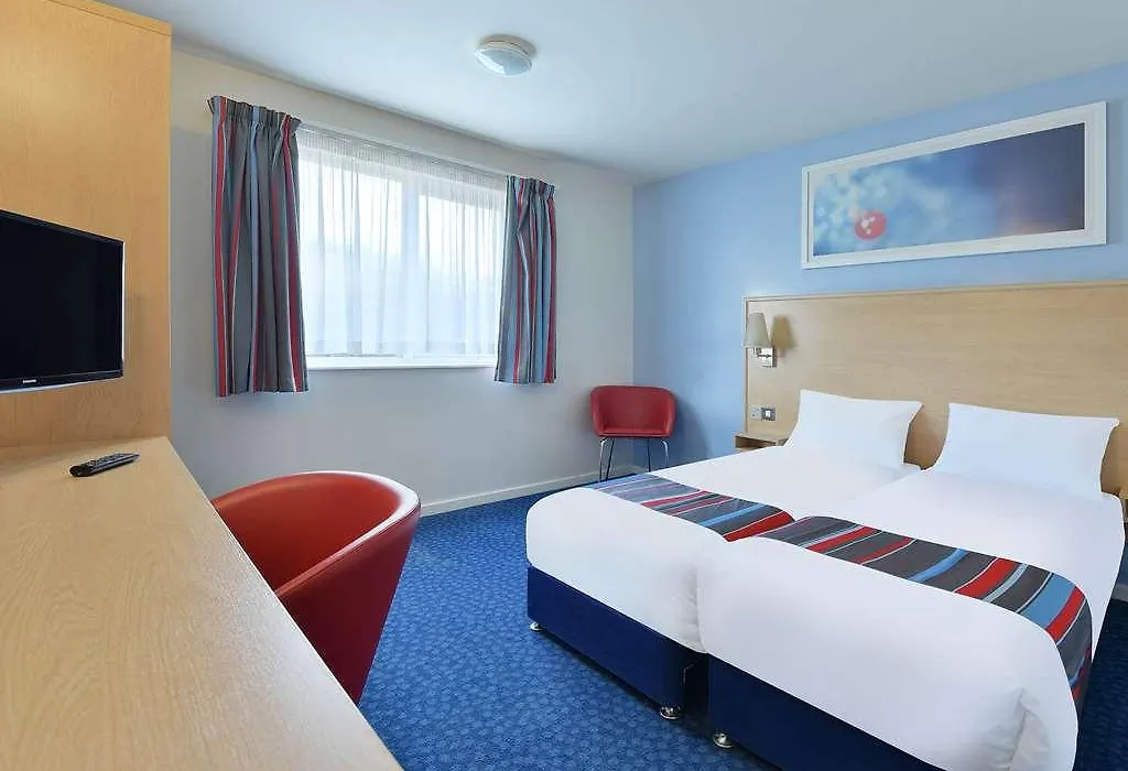 Travelodge Edinburgh Dreghorn-1