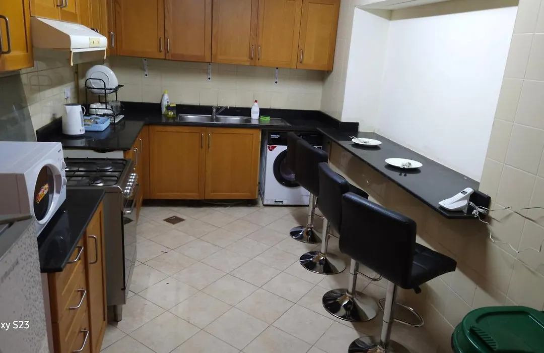 Ruby Star Budget Room With Shared Washroom Access 321-1