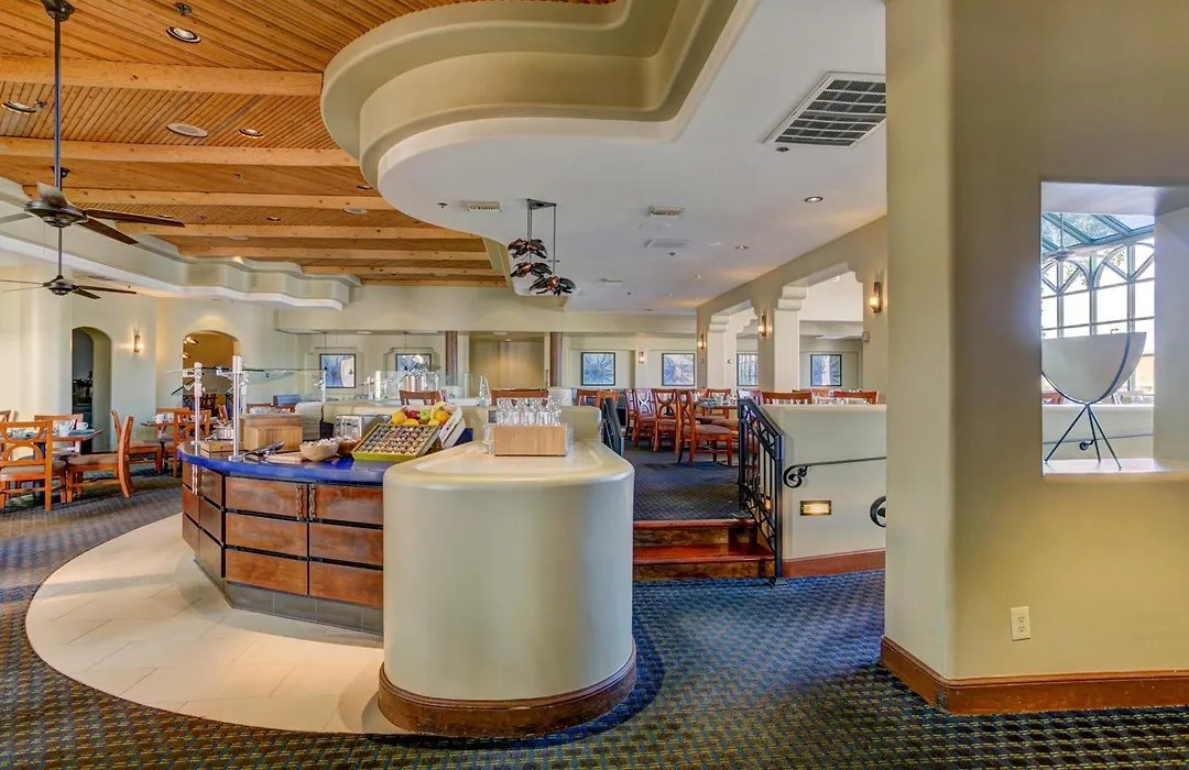 Hilton Phoenix Airport-1