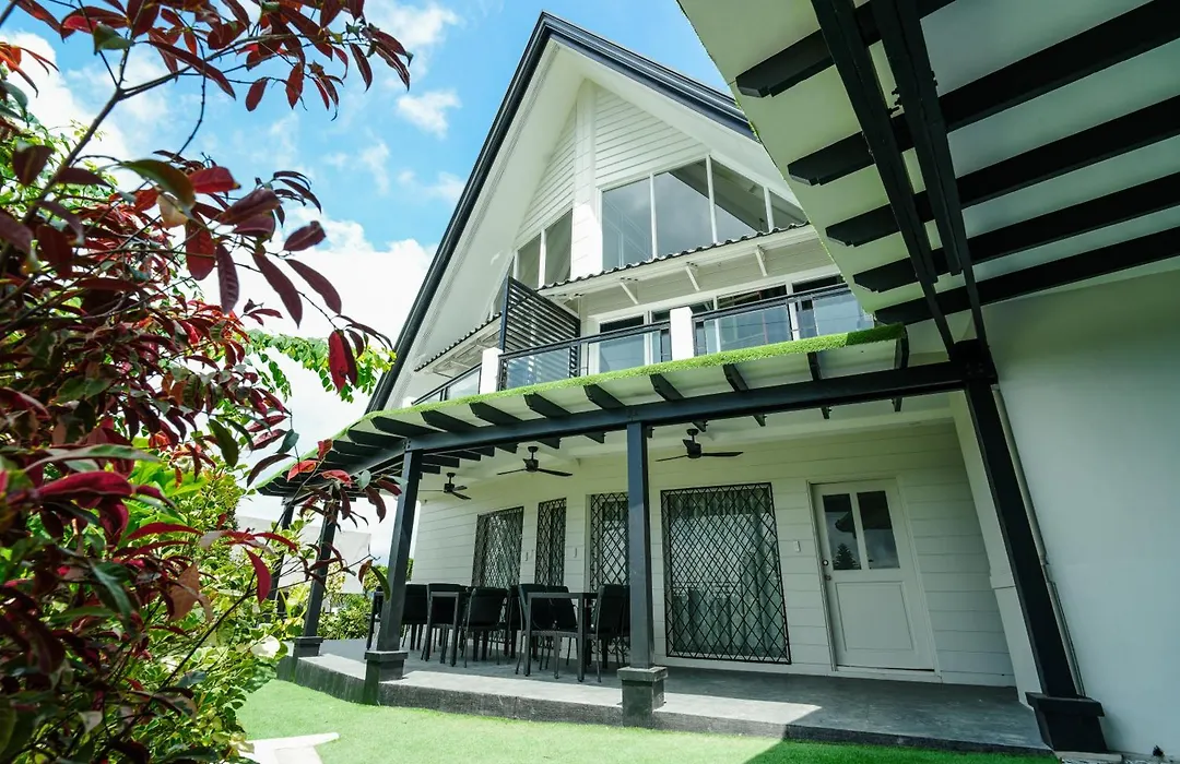 Jacobs Hill Tagaytay-1