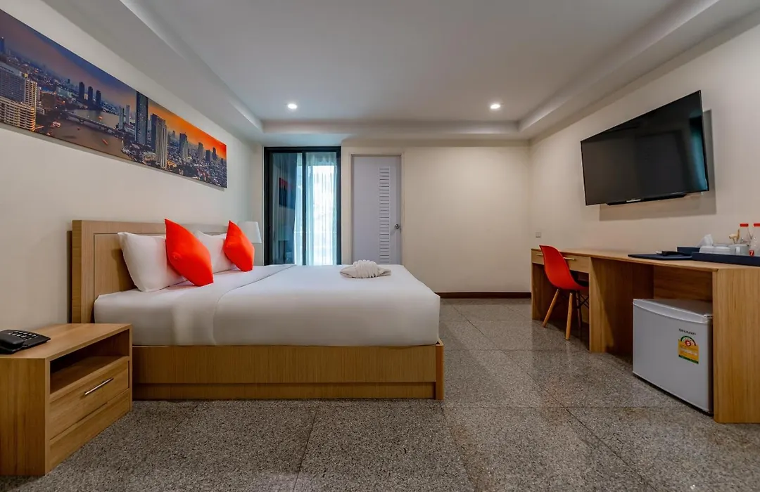 7 Days Premium Hotel At Icon Siam Station - No Parking-1