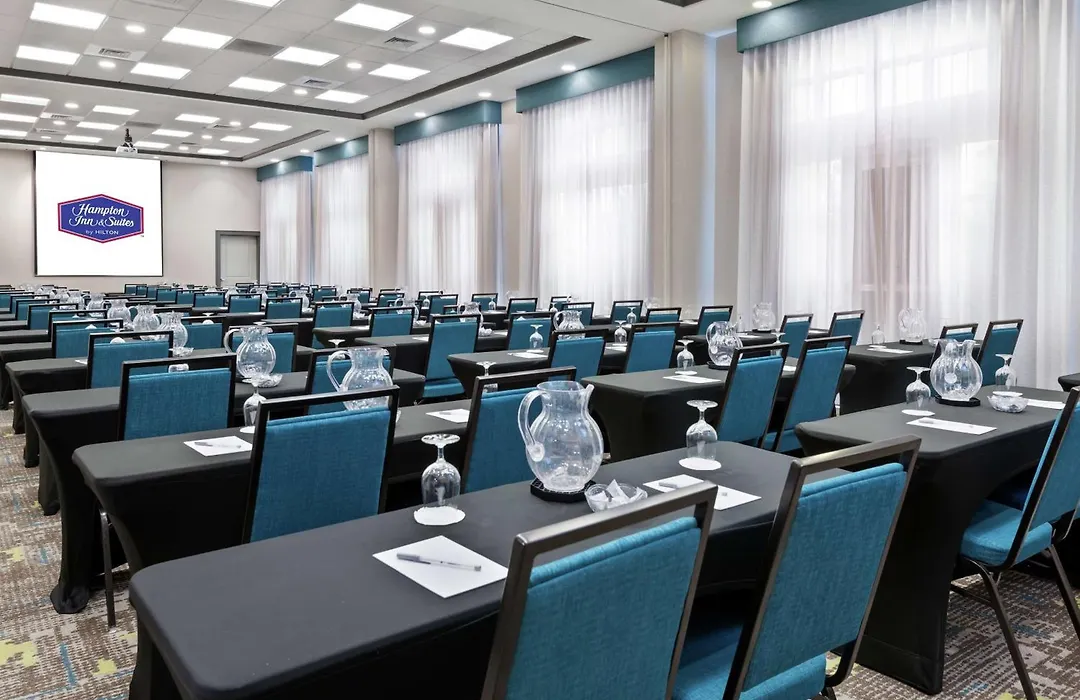 Hampton Inn & Suites Orlando Airport At Gateway Village-1