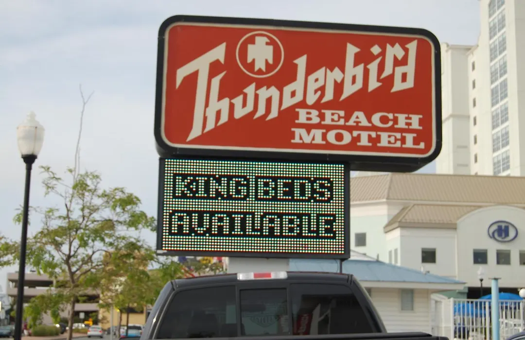 Thunderbird Beach Motel-1