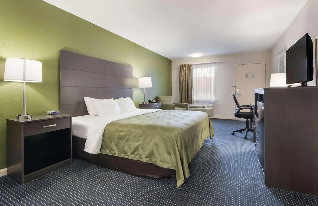 Quality Inn Little Creek-1