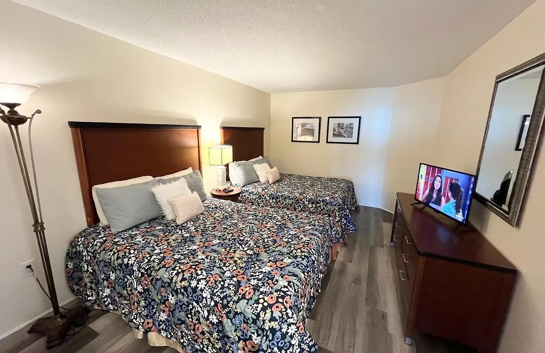 Direct Oceanfront Condos With Best Water Facilities In Sandy Beach Resort-1