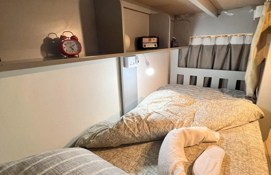 Robin House Mix Dormitory Jbr-1