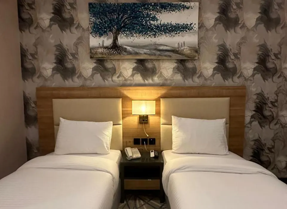 Sky Park Hotel-1