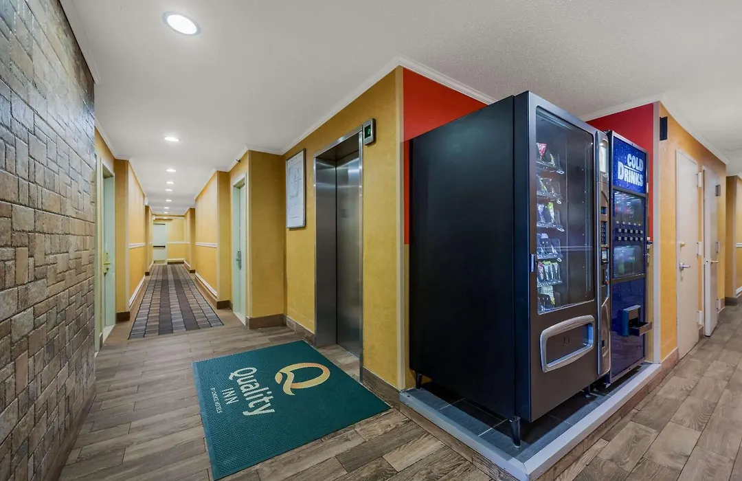Quality Inn Jfk Airport Rockaway Blvd-1