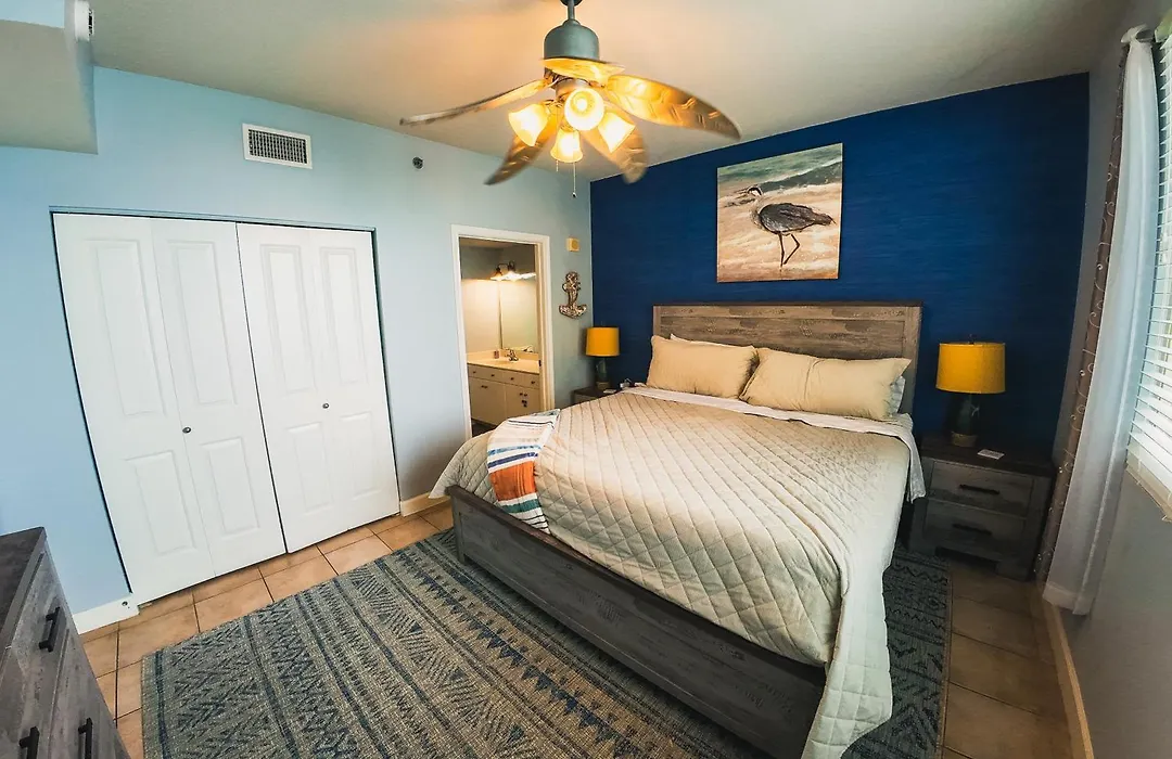 Updated Beach Condo At The Shores Of Panama Condos - Unit 918-1