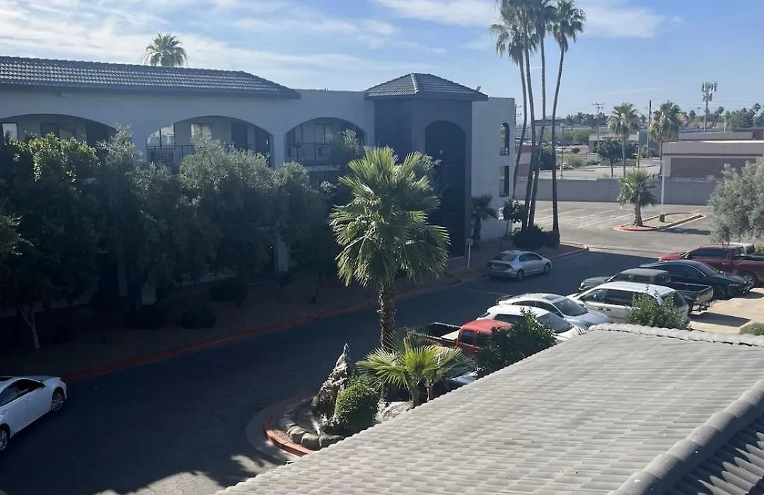Ocotillo Apartments & Hotel-1