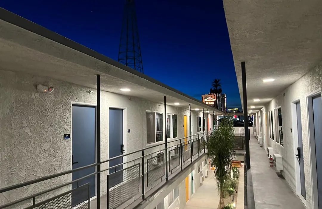 Bent Inn - Lgbtq Hotel-1