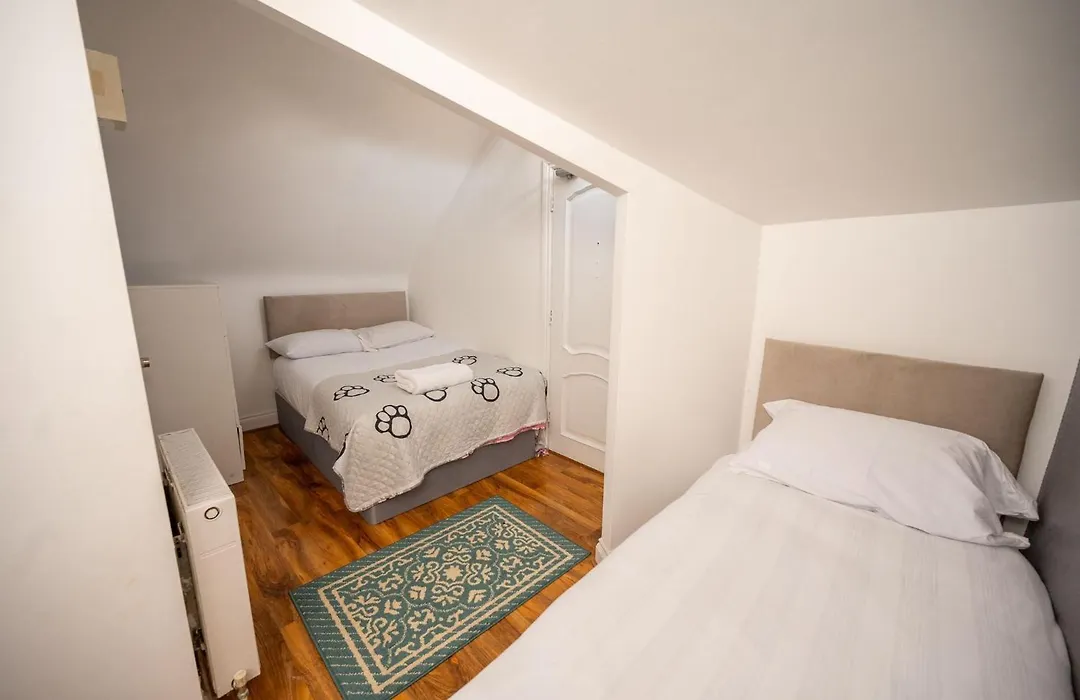 Brick Hotel-1