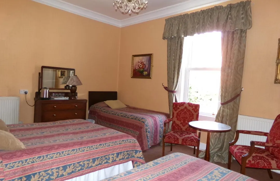 Averon Guest House-1