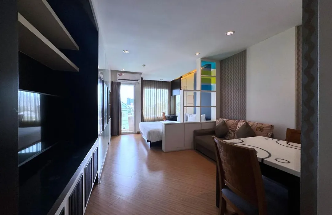 The Sunreno Hotel Bangkok-1