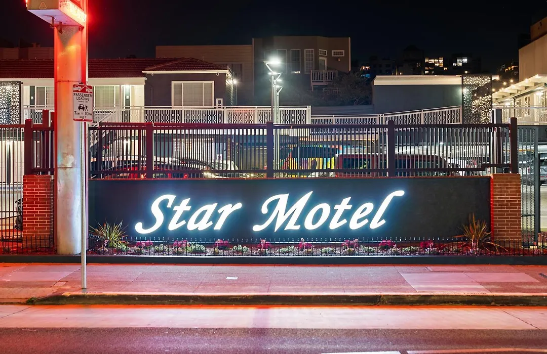 Star Motel-1