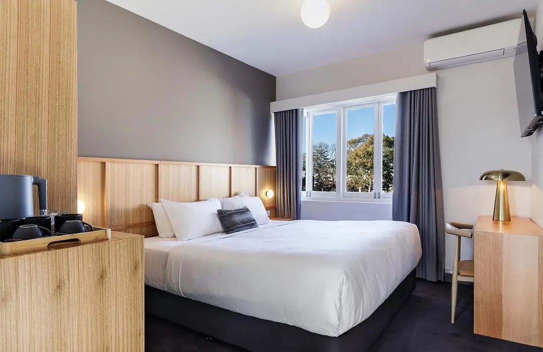 Kingsgrove Hotel-1
