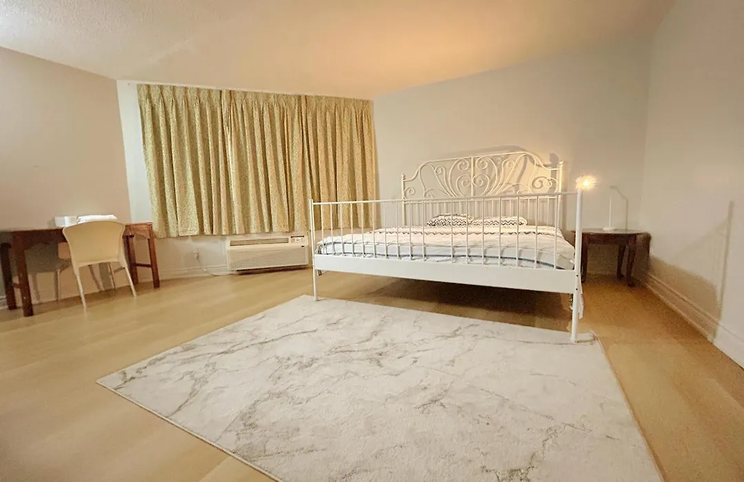 Idlewood Inn-1