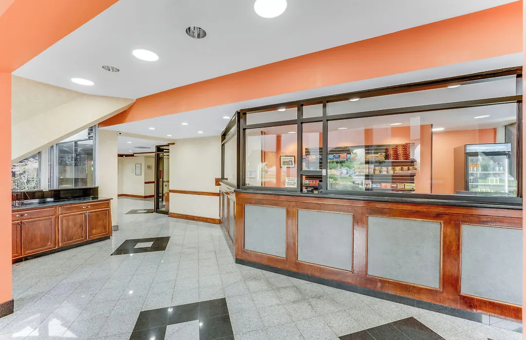 Red Carpet Inn & Suites-1