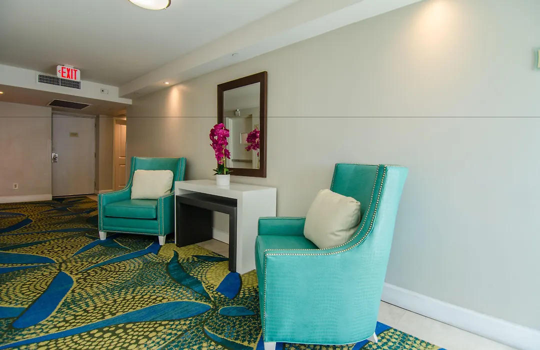 Best Western Plus Oceanside Inn-1