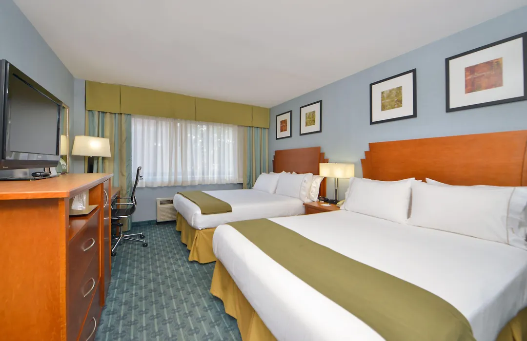Holiday Inn Express Laguardia Airport, An Ihg Hotel-1