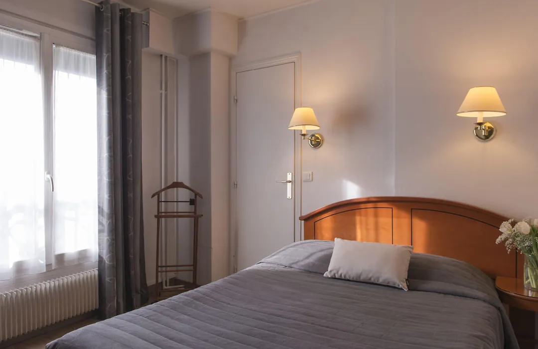 Hotel De Geneve-1