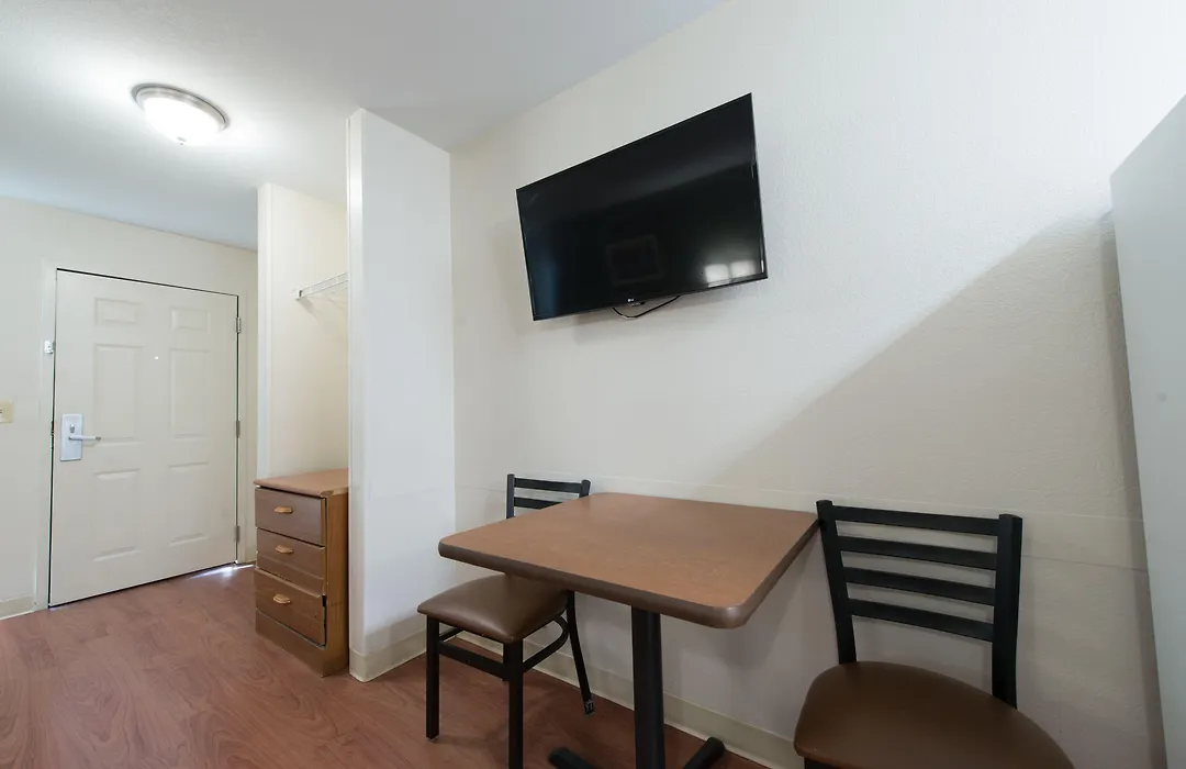 Studio 51 Extended Stay Hotel-1