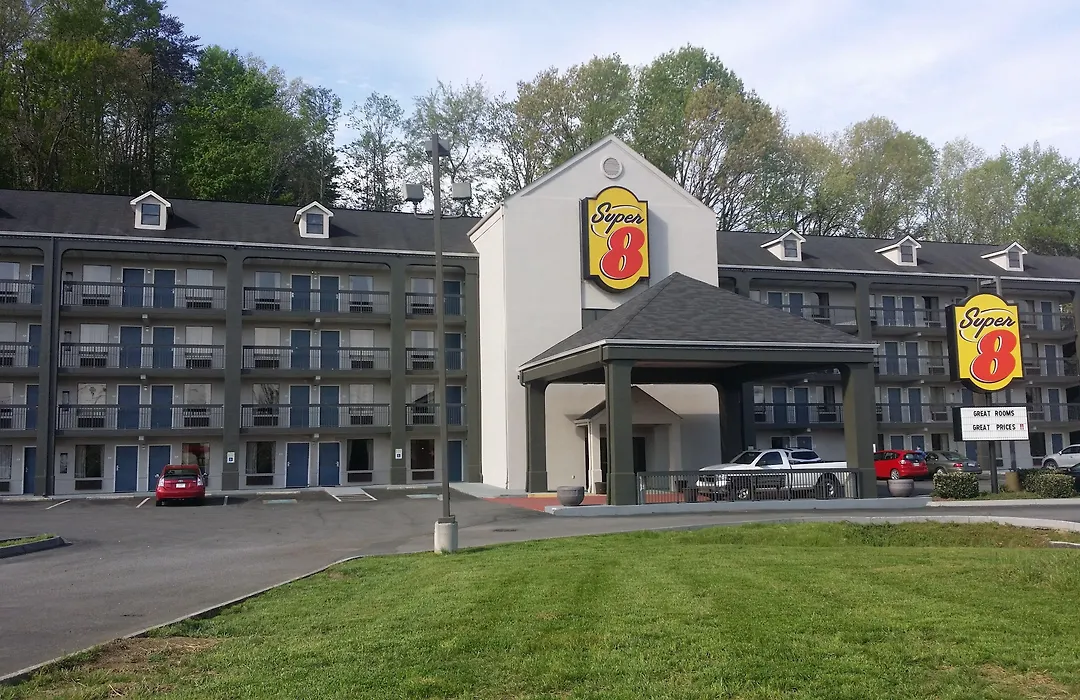 Super 8 By Wyndham Pigeon Forge-Emert St-1