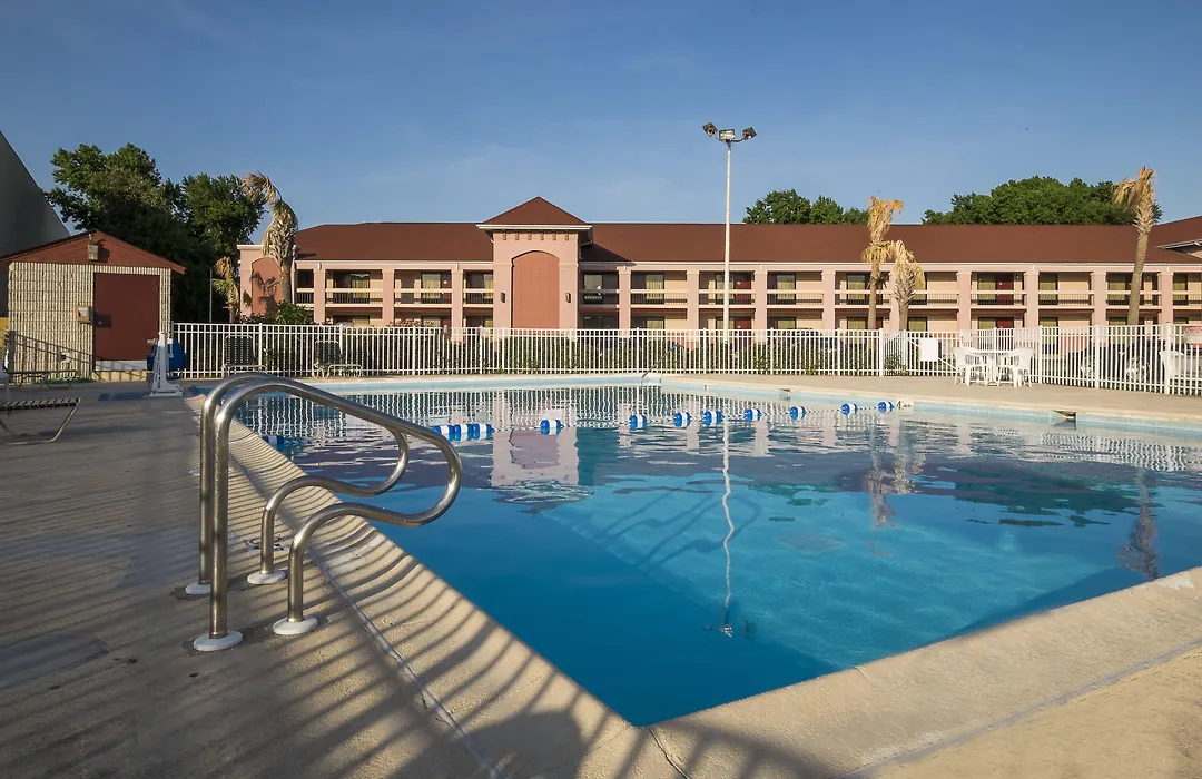 Red Roof Inn Virginia Beach-Norfolk Airport-1