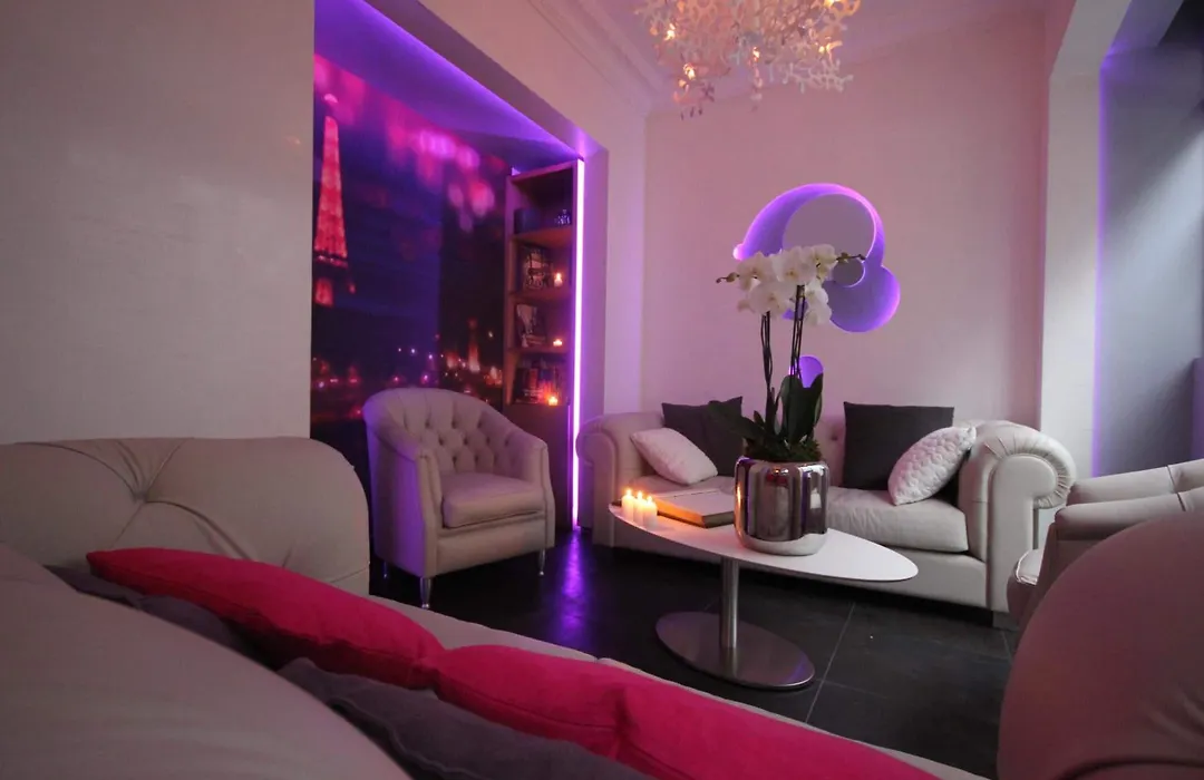 Hotel Lumieres Montmartre Paris-1