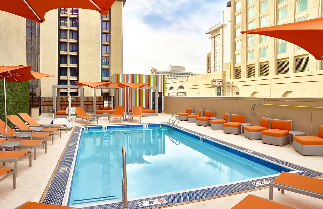 California Hotel And Casino-1