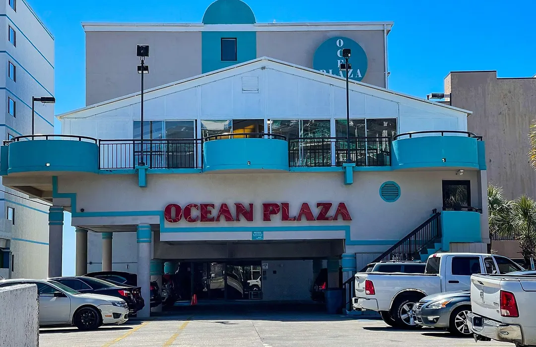 Ocean Plaza Motel-1