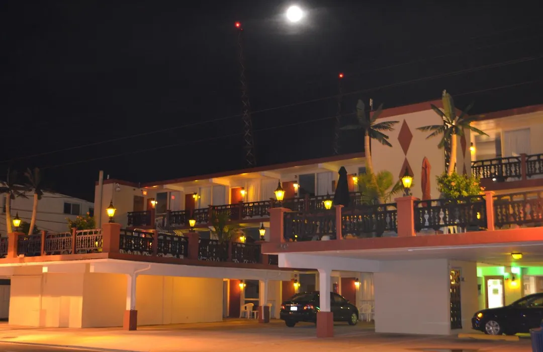 Casa Del Sol Motel-1
