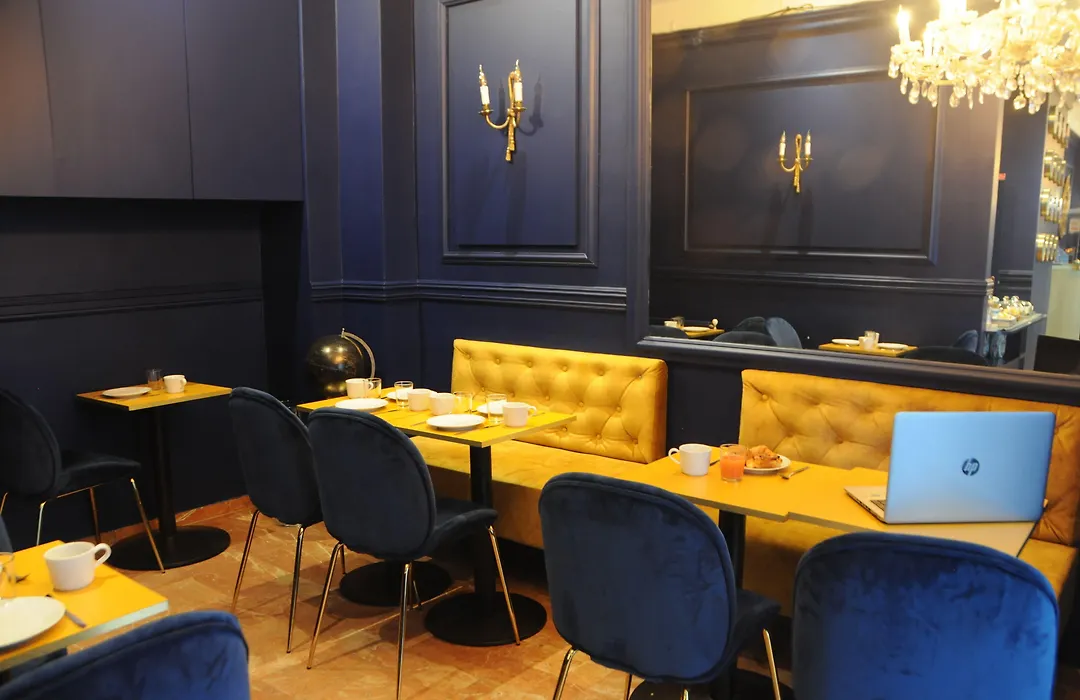 Hotel Petit Saint-Honore-1