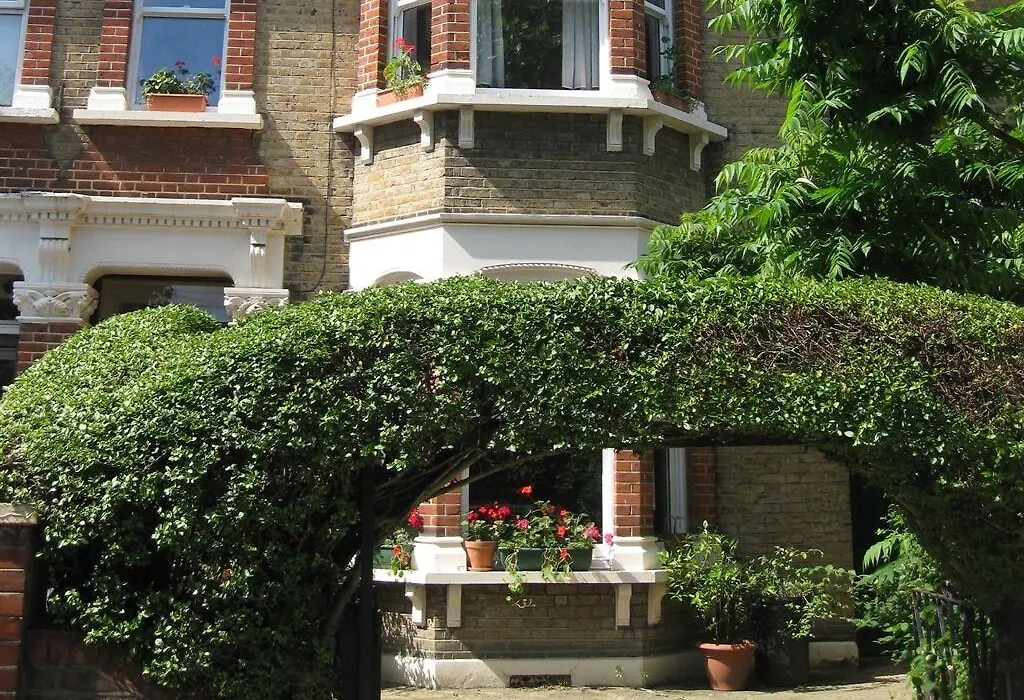 Grove Guest House-1