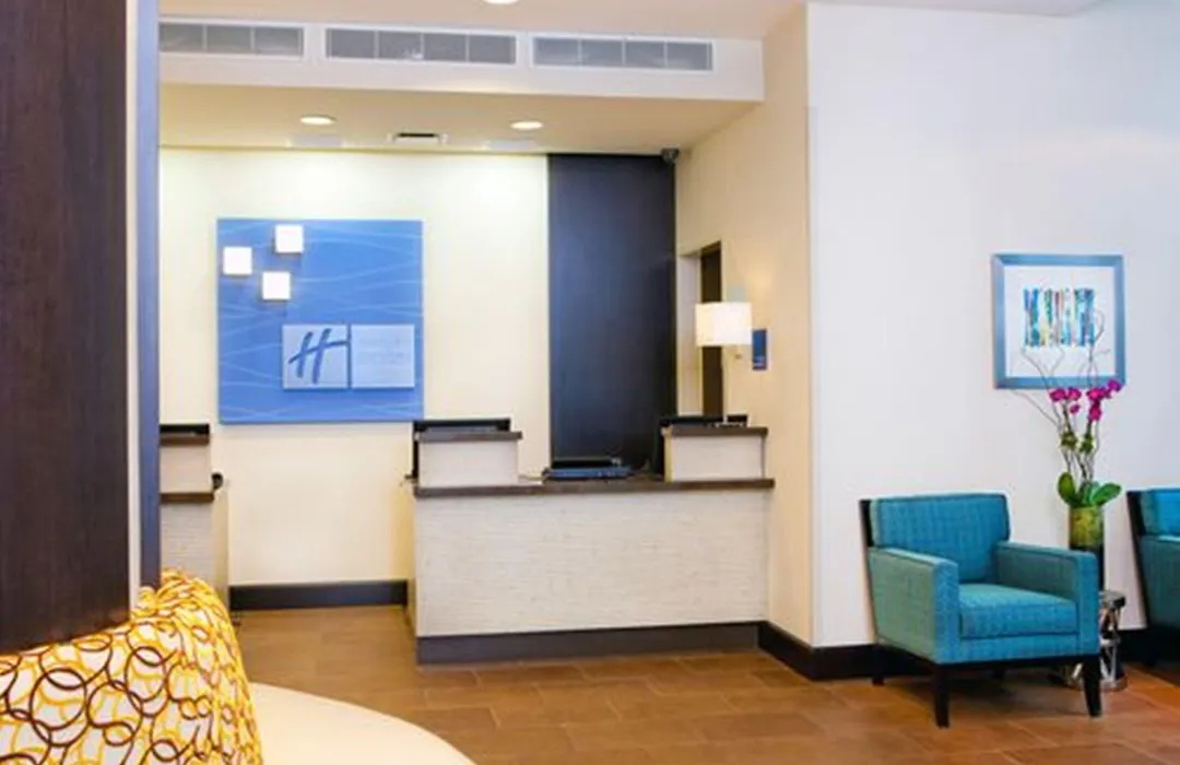 Holiday Inn Express - Times Square South By Ihg-1