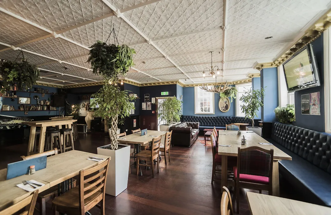 Albion Hotel-1