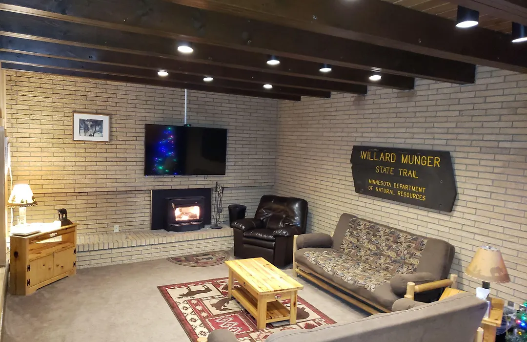 Willard Munger Inn-1