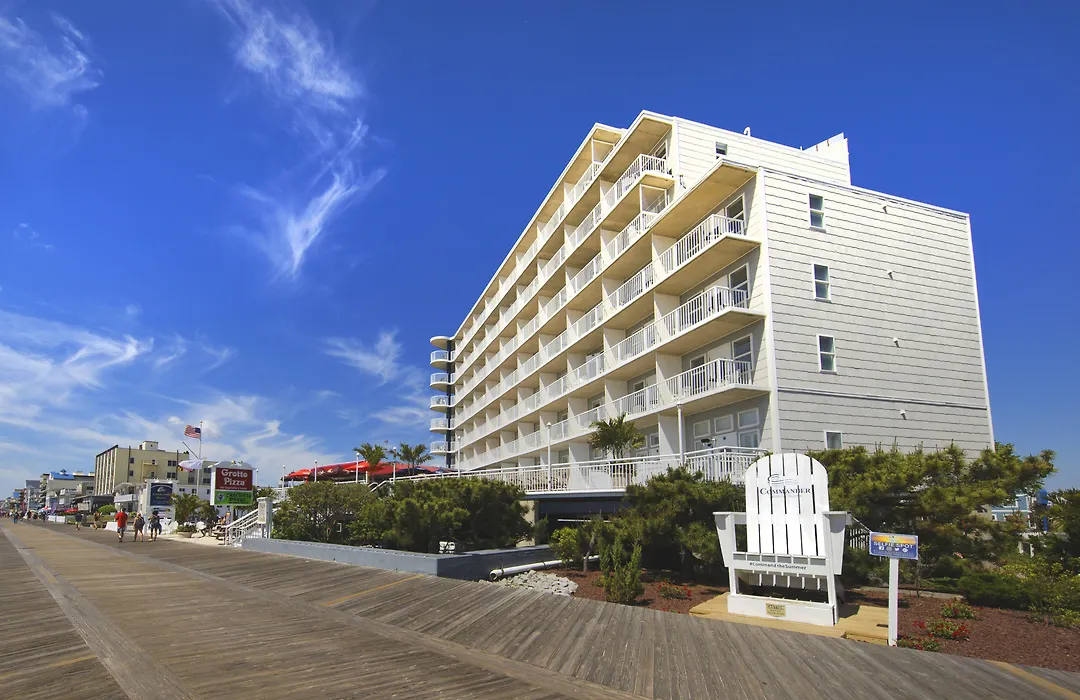 Commander Hotel & Suites-1