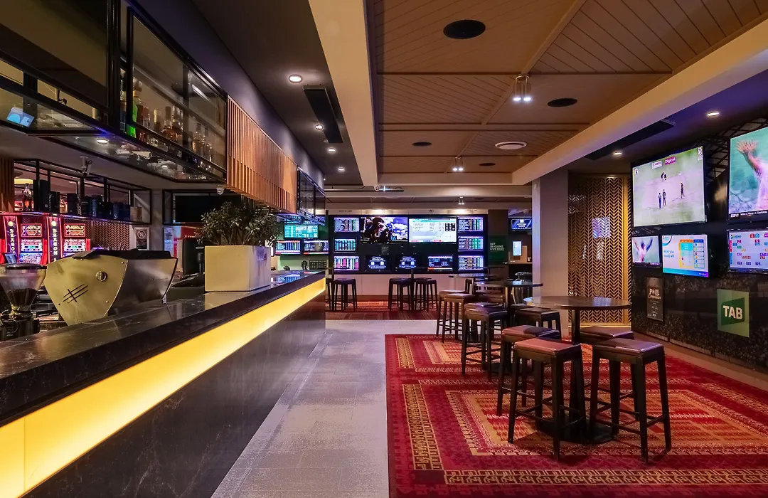Palms Hotel-1