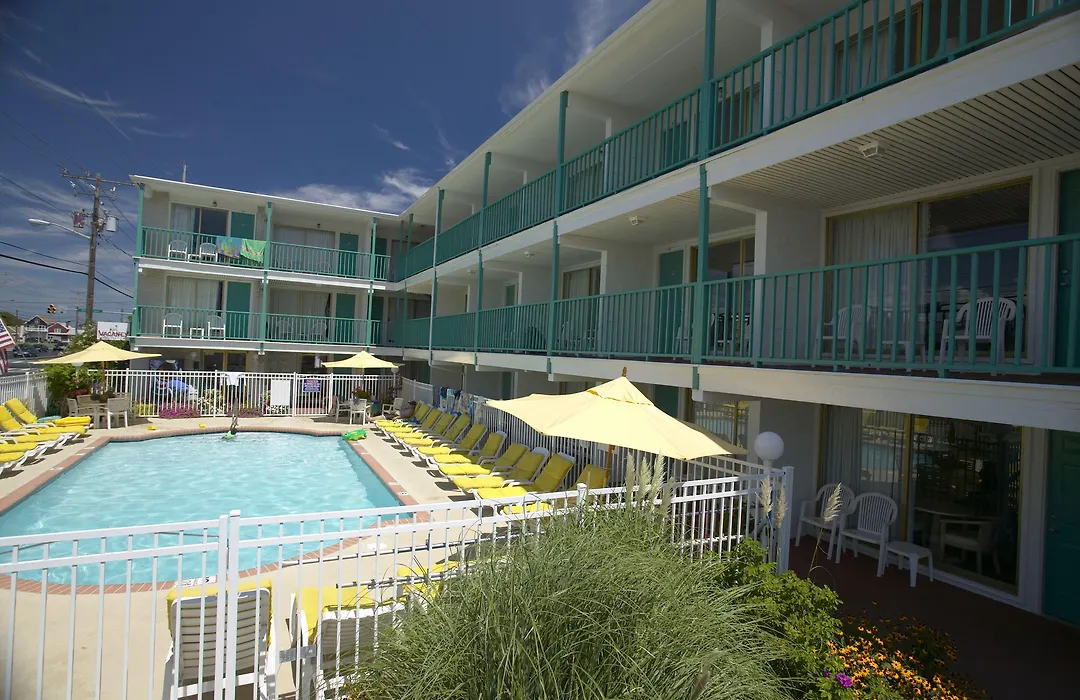 Shangri-La Motel-1