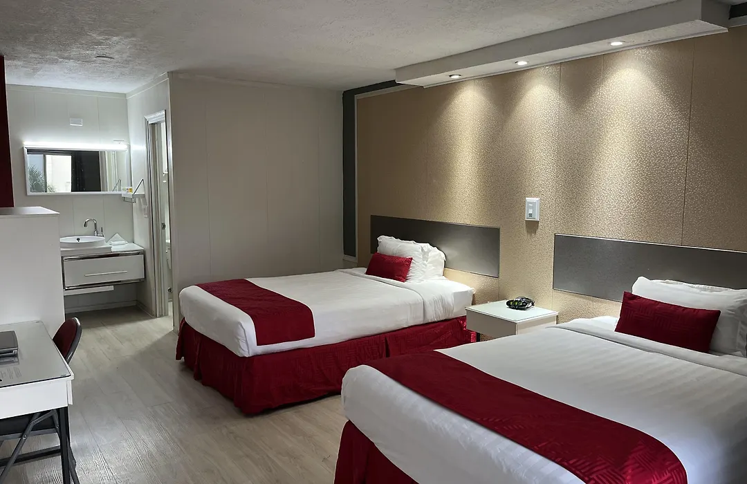 Travelodge By Wyndham Orlando At Heart Of International Drive-1
