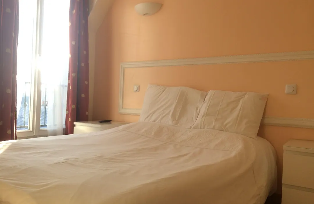 Hotel Andre Gill-1