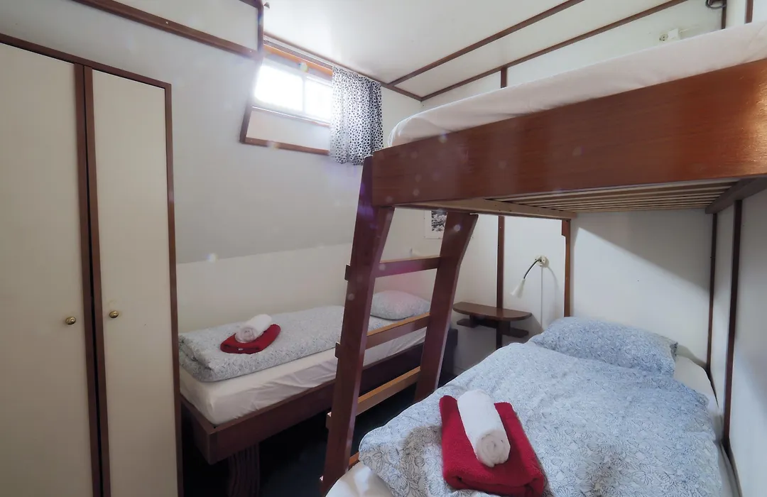 Hotelboat Sarah-1