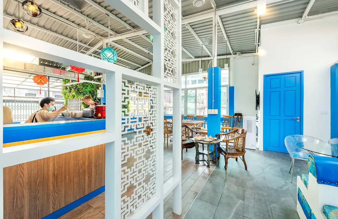 Ama Hostel Bangkok-1