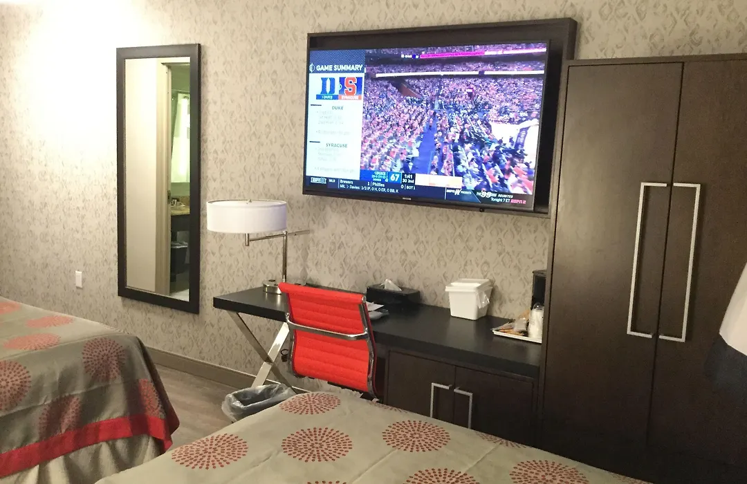 Ramada By Wyndham Bronx Terminal-1
