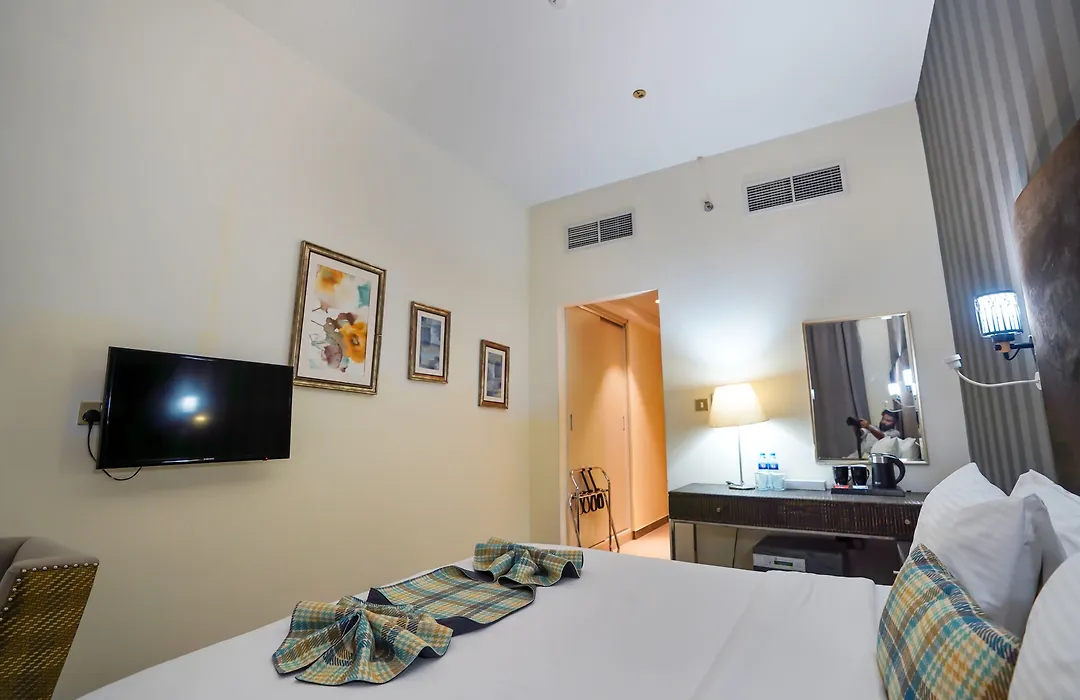 Cube Hotel Dubai-1