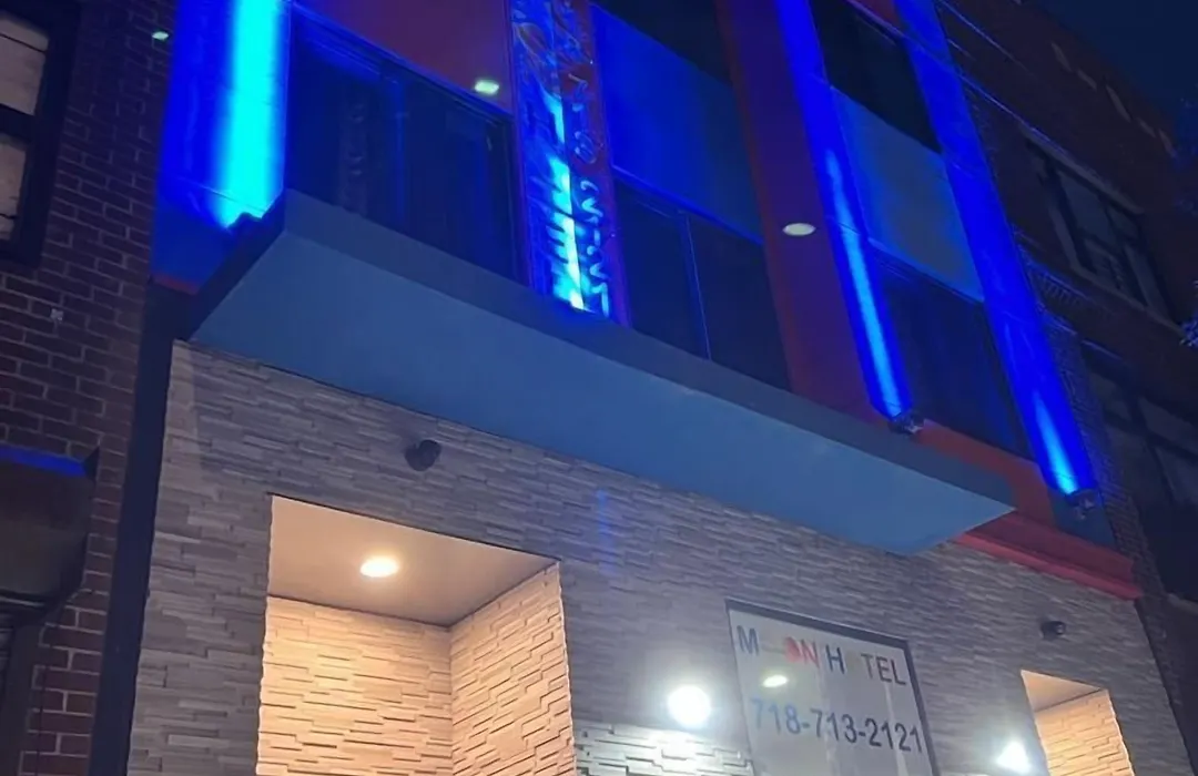 Moon Hotel Brooklyn-1
