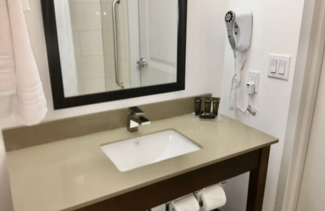 Wingate By Wyndham Jfk Airport, Far Rockaway Ny-1